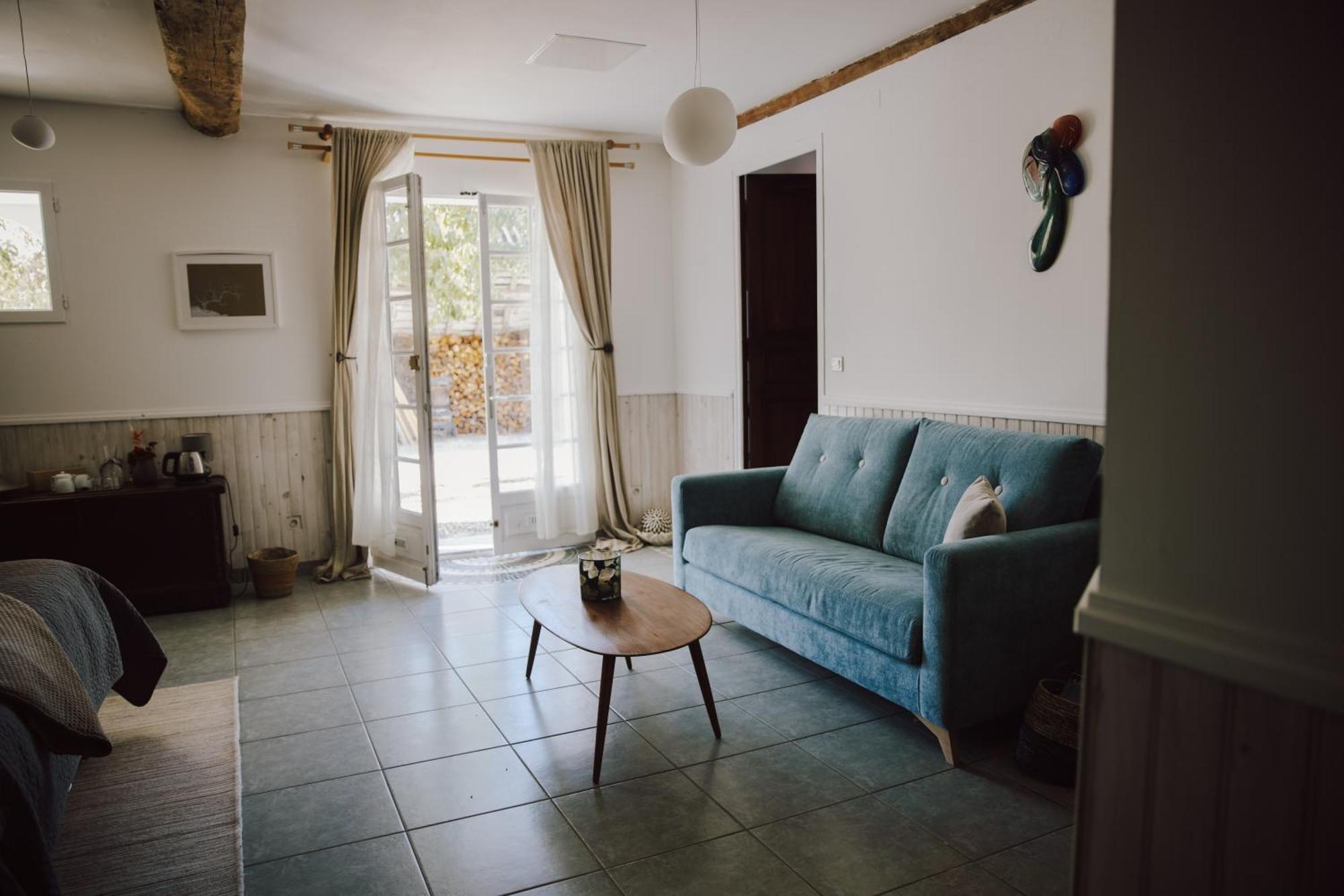 Les Perseides Hotel Lezignan Екстериор снимка