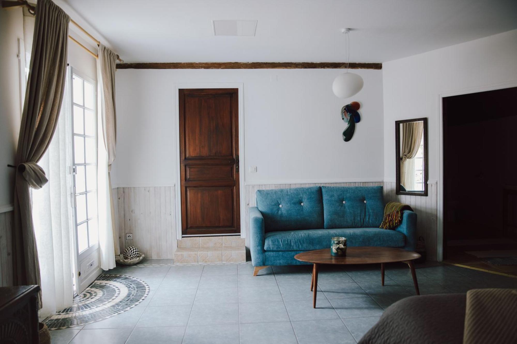 Les Perseides Hotel Lezignan Екстериор снимка
