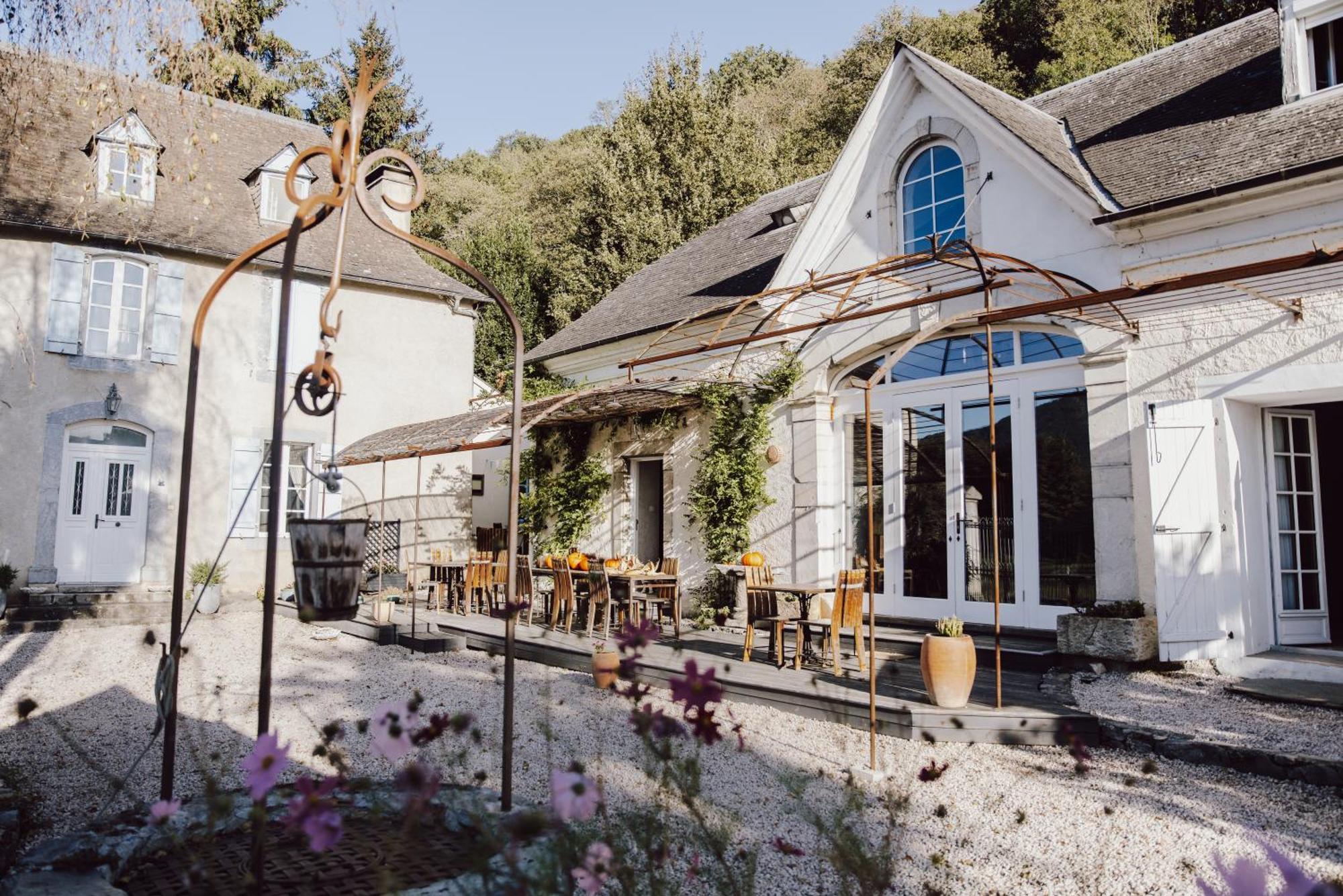Les Perseides Hotel Lezignan Екстериор снимка